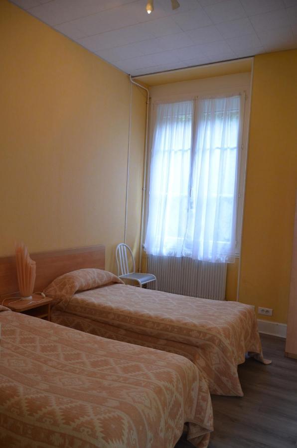 Hotel Montfort Lourdes Kültér fotó