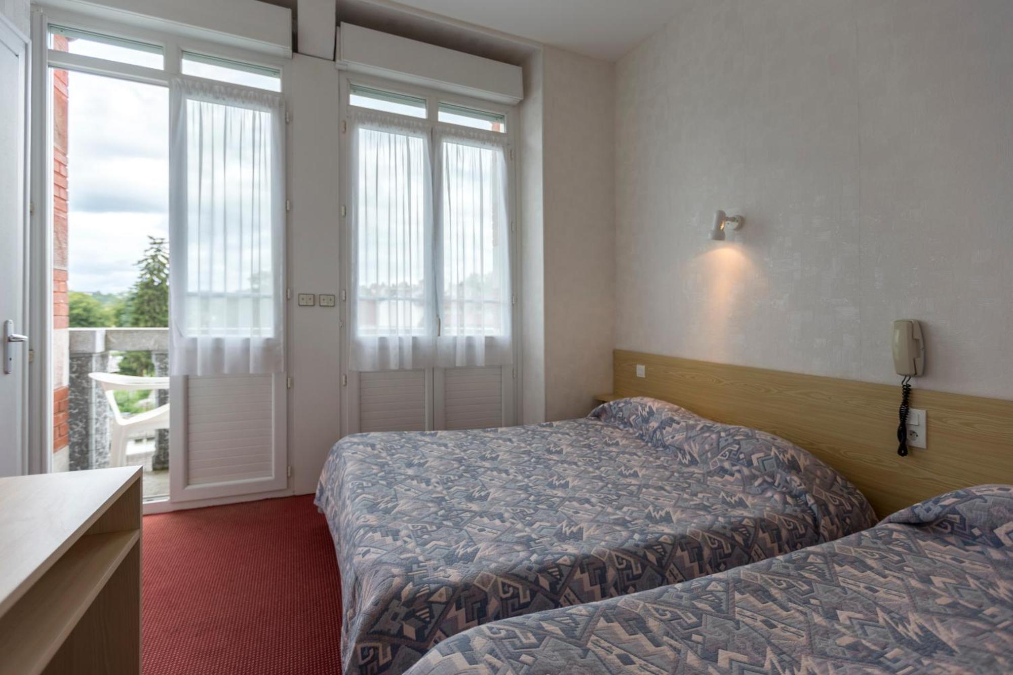 Hotel Montfort Lourdes Kültér fotó