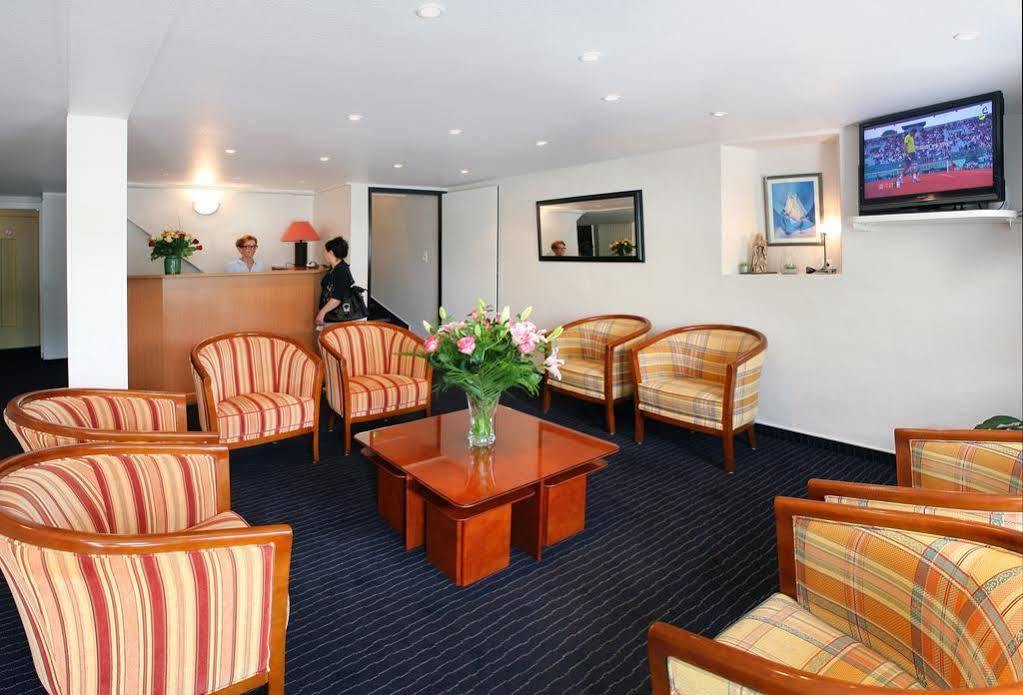Hotel Montfort Lourdes Kültér fotó